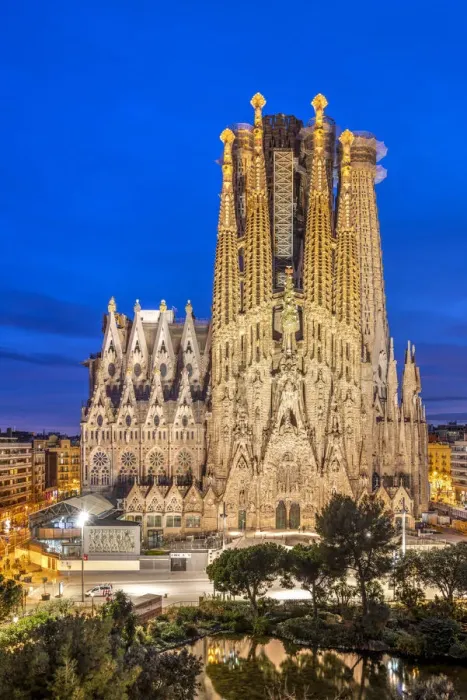 Framed Print : Sagrada Familia basilica church, Nativity facade, Barcelona, Catalonia, Spain Framed Print : Sagrada Familia basilica church, Nativity facade, Barcelona, Catalonia, Spain