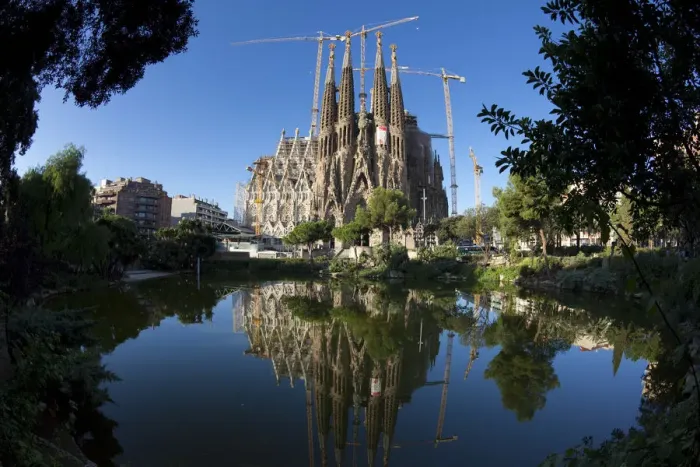 Framed Print : Sagrada Familia cathedral, Barcelona, Spain Framed Print : Sagrada Familia cathedral, Barcelona, Spain