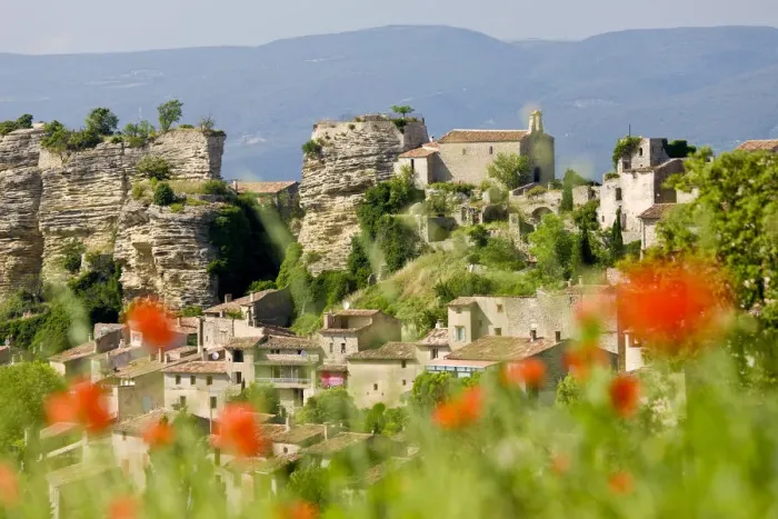 Framed Print : Saignon, Luberon, Provence, France. Poppies & view of village Framed Print : Saignon, Luberon, Provence, France. Poppies & view of village