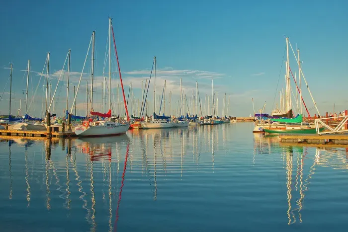 Framed Print : Sailboats in marina on Lake Winnipeg. Gimli, Manitoba, Canada Framed Print : Sailboats in marina on Lake Winnipeg. Gimli, Manitoba, Canada