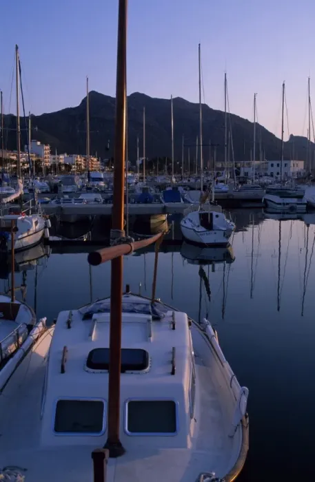 Framed Print : Sailing yachts at dawn in the marina at Port de Pollensa Framed Print : Sailing yachts at dawn in the marina at Port de Pollensa