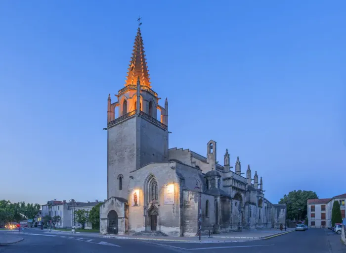 Framed Print : Sainte Marthe collegiate church, Tarascon, Alpilles, Bouches-du-Rhone, Provence-Alpes-Cote d'Azur, France Framed Print : Sainte Marthe collegiate church, Tarascon, Alpilles, Bouches-du-Rhone, Provence-Alpes-Cote d'Azur, France