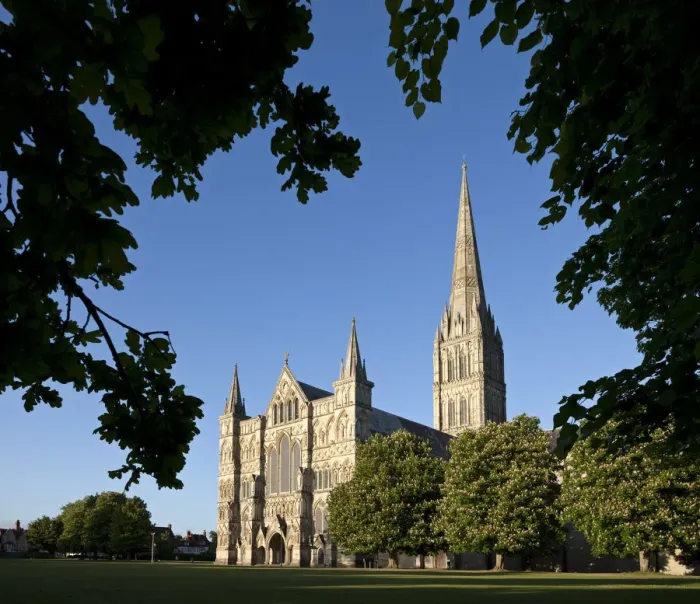 Framed Print : Salisbury Cathedral, Salisbury, Wiltshire, England. Spring Framed Print : Salisbury Cathedral, Salisbury, Wiltshire, England. Spring