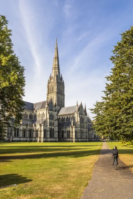 Framed Print : Salisbury Cathedral, Salisbury, Wiltshire, England, United Kingdom Framed Print : Salisbury Cathedral, Salisbury, Wiltshire, England, United Kingdom