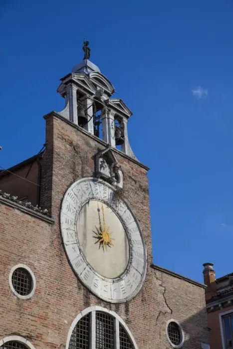 Framed Print : San Giacomo di Rialto, Campo San Giacomo, San Polo district, Venice, Italy Framed Print : San Giacomo di Rialto, Campo San Giacomo, San Polo district, Venice, Italy