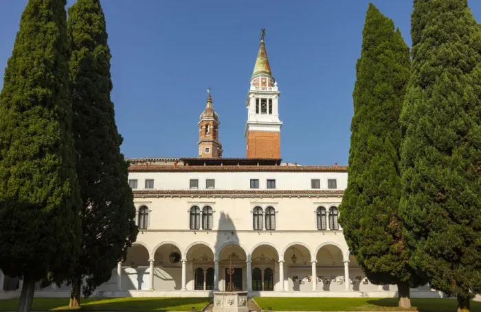 Framed Print : San Giorgio Maggiore cloister, Giorgio Cini Foundation. Venice, Veneto, Italy, Europe Framed Print : San Giorgio Maggiore cloister, Giorgio Cini Foundation. Venice, Veneto, Italy, Europe