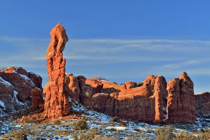 Framed Print : Sandstone pinnacles with fresh snow in the desert, Arches National Park, Utah, USA