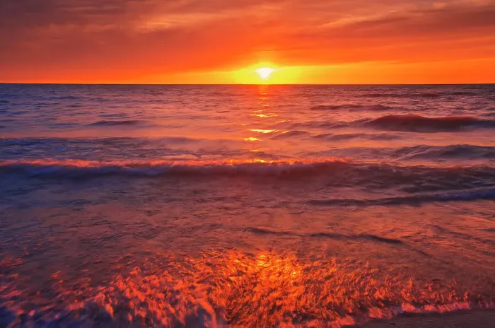 Framed Print : Sandy beach on Lake Huron at sunset Grand Bend, Ontario, Canada Framed Print : Sandy beach on Lake Huron at sunset Grand Bend, Ontario, Canada