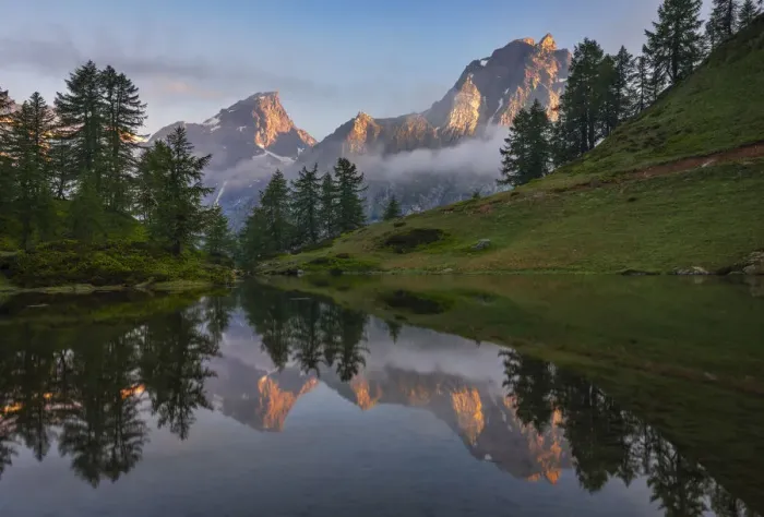 Framed Print : Sangiatto lake at sunrise, Parco Naturale dell Alpe Veglia e dell Alpe Devero Framed Print : Sangiatto lake at sunrise, Parco Naturale dell Alpe Veglia e dell Alpe Devero