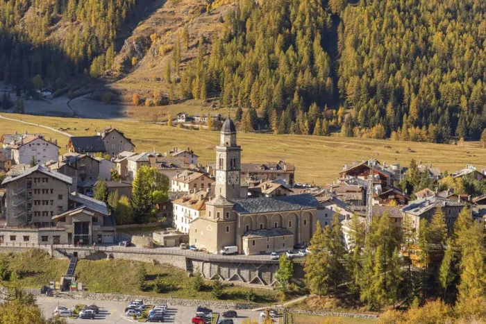 Framed Print : Sant Orso church, Cogne valley in autumn day, municipality of Cogne