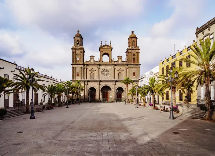 Framed Print : Santa Ana Cathedral, Plaza de Santa Ana, Las Palmas de Gran Canaria, Gran Canaria Framed Print : Santa Ana Cathedral, Plaza de Santa Ana, Las Palmas de Gran Canaria, Gran Canaria