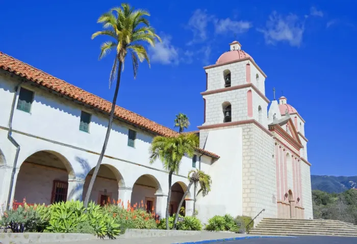 Framed Print : Santa Barbara Mission, Santa Barbara, California, USA Framed Print : Santa Barbara Mission, Santa Barbara, California, USA
