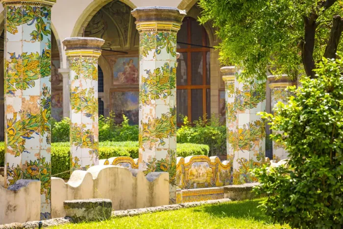 Framed Print : Santa Chiara Monastery, Cloister with majolica columns, Naples, Italy