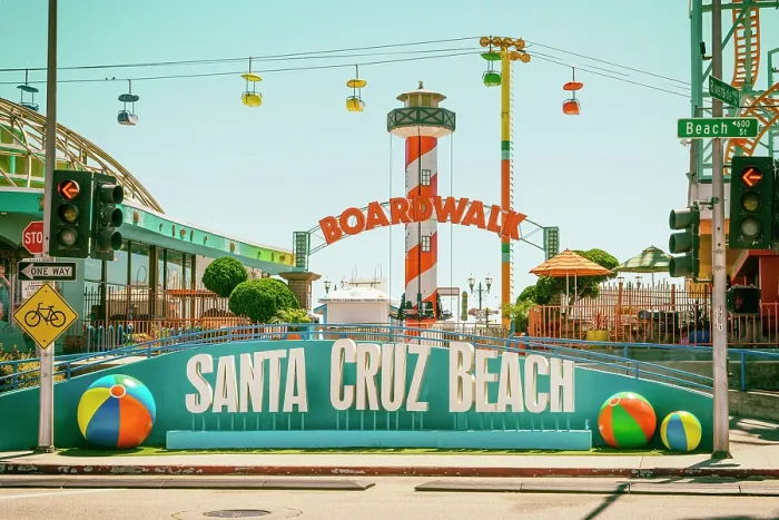 Framed Print : Santa Cruz Beach Amusement Park, Santa Cruz, California, USA Framed Print : Santa Cruz Beach Amusement Park, Santa Cruz, California, USA