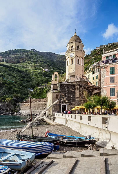 Santa Margherita di Antiochia Church, Vernazza, Cinque Terre, UNESCO World Heritage Site