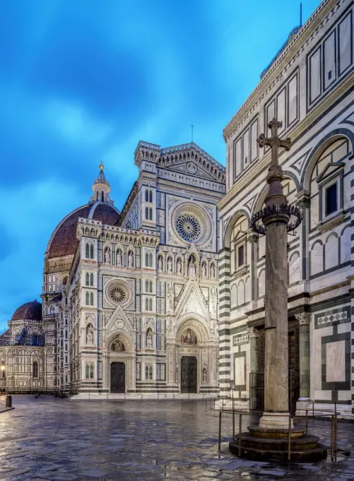 Framed Print : Santa Maria del Fiore Cathedral at dawn, Florence, Tuscany, Italy Framed Print : Santa Maria del Fiore Cathedral at dawn, Florence, Tuscany, Italy