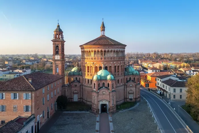 Framed Print : Santa Maria della Croce sanctuary, Crema, Cremona district, Lombardy, Italy Framed Print : Santa Maria della Croce sanctuary, Crema, Cremona district, Lombardy, Italy