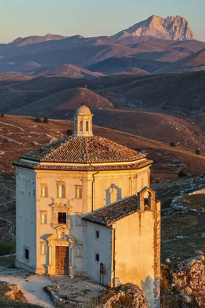 Santa Maria della Pieta at sunrise, Calascio, L Aquila, Abruzzo, Italy