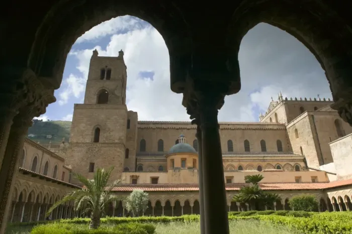 Framed Print : Santa Maria La Nuova Duomo, Monreale, Sicily, Italy