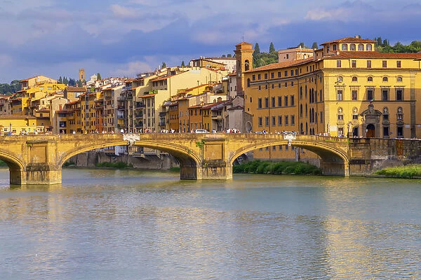 Santa Trinita Bridge, Florence, Tuscany, Italy, Europe