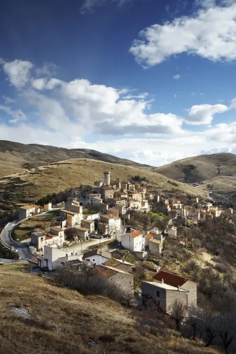 Framed Print : Santo Stefano di Sessanio, Abruzzo, Italy