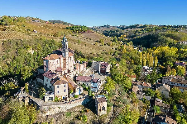 Santuario della Passione or Santuario Santa Maria with the sacred mount. Torricella Verzate, Oltrepo Pavese, Pavia district, Lombardy, Italy