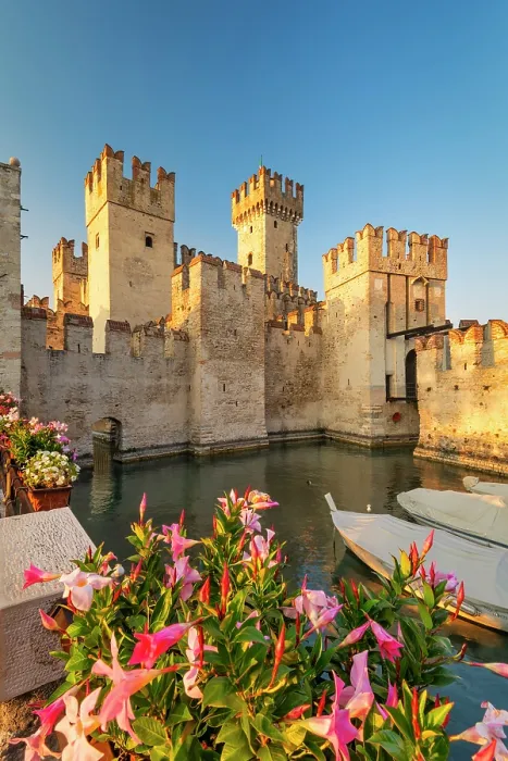 Framed Print : Scaliger Castle, Sirmione, Lake Garda, Brescia province, Lombardy, Italy Framed Print : Scaliger Castle, Sirmione, Lake Garda, Brescia province, Lombardy, Italy