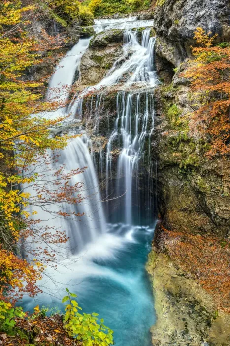 Framed Print : Scenic autumn landscape with La Cueva waterfall, Ordesa y Monte Perdido national park Framed Print : Scenic autumn landscape with La Cueva waterfall, Ordesa y Monte Perdido national park