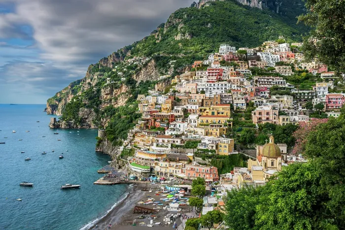 Framed Print : Scenic view of Positano, Amalfi coast, Campania, Italy Framed Print : Scenic view of Positano, Amalfi coast, Campania, Italy