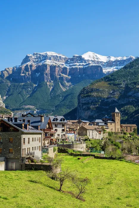 Framed Print : Scenic view of the town with Mondarruego mountain behind, Torla, Aragon, Spain