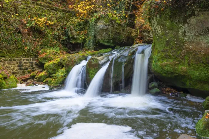 Framed Print : Schiessentumpel, Waldbillig, Mullerthal, Canton Echternach, Luxembourg Framed Print : Schiessentumpel, Waldbillig, Mullerthal, Canton Echternach, Luxembourg