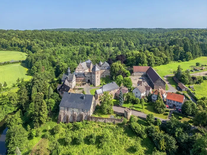 Framed Print : Schloss Eisenbach near Lauterbach in evening light, Hesse, Germany Framed Print : Schloss Eisenbach near Lauterbach in evening light, Hesse, Germany