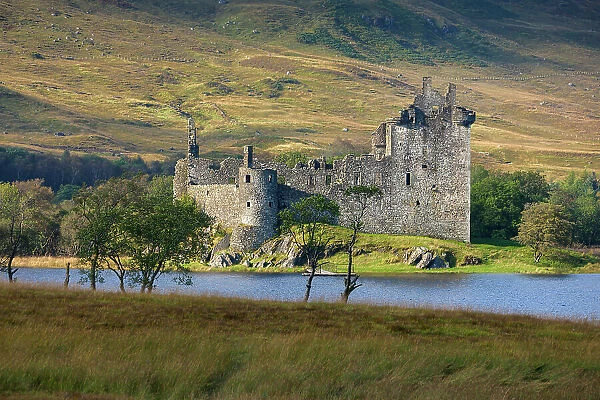 Scotland, Argyll and Bute, Kilchurn Castle, Loch Awe