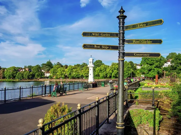 Framed Print : The Scott Memorial Lighthouse at Roath Park Lake, Cardiff, Wales, United Kingdom Framed Print : The Scott Memorial Lighthouse at Roath Park Lake, Cardiff, Wales, United Kingdom