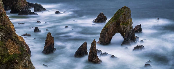 Sea Arch, Crohy Head, County Donegal, Ireland