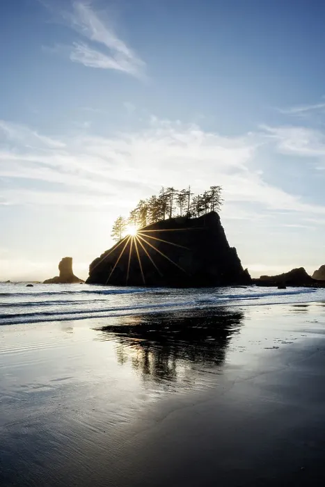 Framed Print : Sea stacks at Second beach, La Push, Olympic National Park, Washington, USA Framed Print : Sea stacks at Second beach, La Push, Olympic National Park, Washington, USA