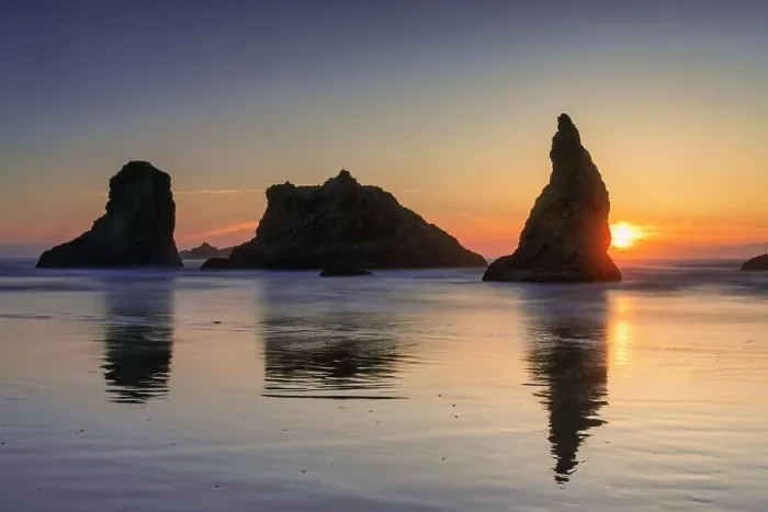 Framed Print : Sea Stacks at Sunset, Bandon Beach, Oregon, USA Framed Print : Sea Stacks at Sunset, Bandon Beach, Oregon, USA
