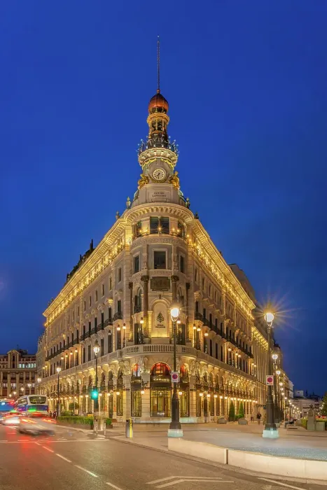 Framed Print : Four Seasons Hotel at Palacio de la Equitativa at twilight, Madrid, Spain Framed Print : Four Seasons Hotel at Palacio de la Equitativa at twilight, Madrid, Spain