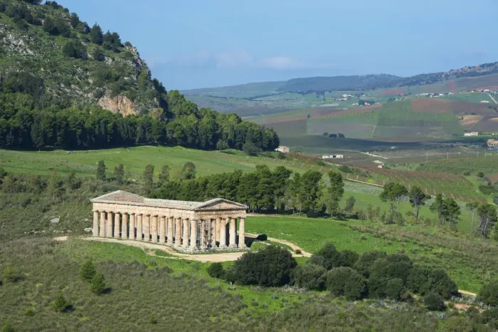 Framed Print : Segesta Temple, Segesta, Sicily Framed Print : Segesta Temple, Segesta, Sicily