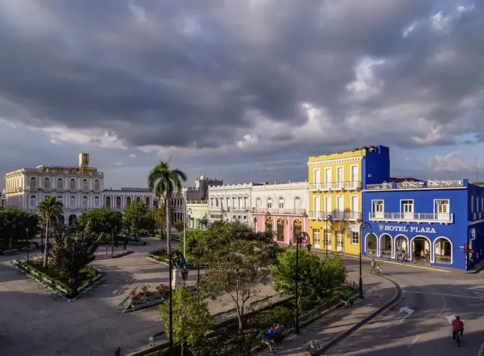 Framed Print : Serafin Sanchez Park, elevated view, Sancti Spiritus, Sancti Spiritus Province, Cuba Framed Print : Serafin Sanchez Park, elevated view, Sancti Spiritus, Sancti Spiritus Province, Cuba