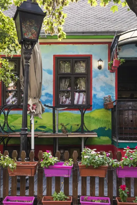 Framed Print : Serbia, Belgrade, Skadarlija - Belgades Bohemian Quarter, Restaurants