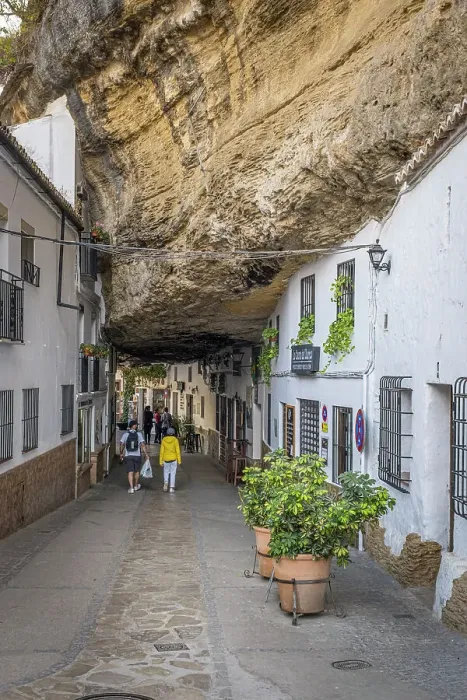 Framed Print : Setenil de las Bodegas, Cadiz Province, Andalusia, Spain Framed Print : Setenil de las Bodegas, Cadiz Province, Andalusia, Spain