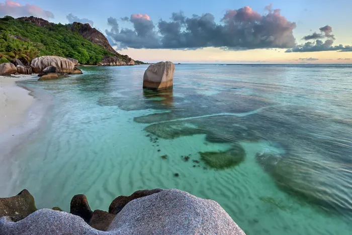 Framed Print : Seychelles, La Digue, Anse Source d'Argent beach, Indian Ocean Framed Print : Seychelles, La Digue, Anse Source d'Argent beach, Indian Ocean