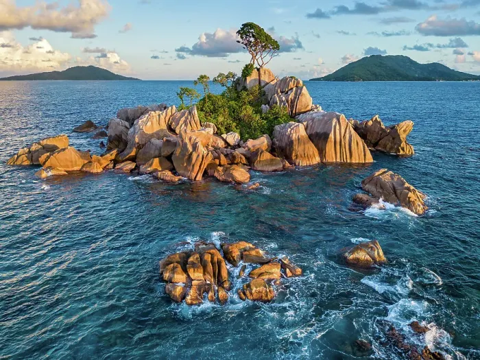 Framed Print : Seychelles, La Digue, Ave Maria Rock, Indian Ocean Framed Print : Seychelles, La Digue, Ave Maria Rock, Indian Ocean