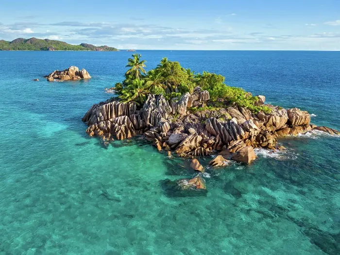 Framed Print : Seychelles, Praslin, St. Pierre island, Indian Ocean Framed Print : Seychelles, Praslin, St. Pierre island, Indian Ocean