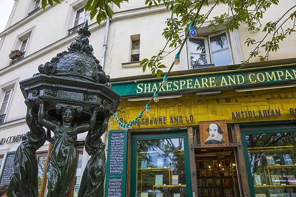 Shakespeare and Company bookshop, Paris, France