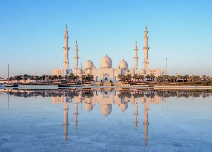 Framed Print : Sheikh Zayed bin Sultan Al Nahyan Grand Mosque at sunrise, Abu Dhabi, United Arab