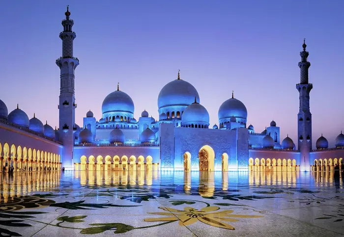 Framed Print : Sheikh Zayed Grand Mosque, Abu Dhabi, United Arab Emirates Framed Print : Sheikh Zayed Grand Mosque, Abu Dhabi, United Arab Emirates