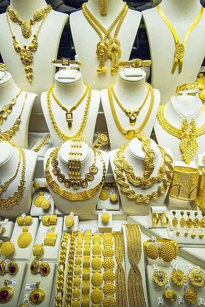 Shop window with jewellers and gold bracelets, Grand Bazaar, Istanbul, Turkey
