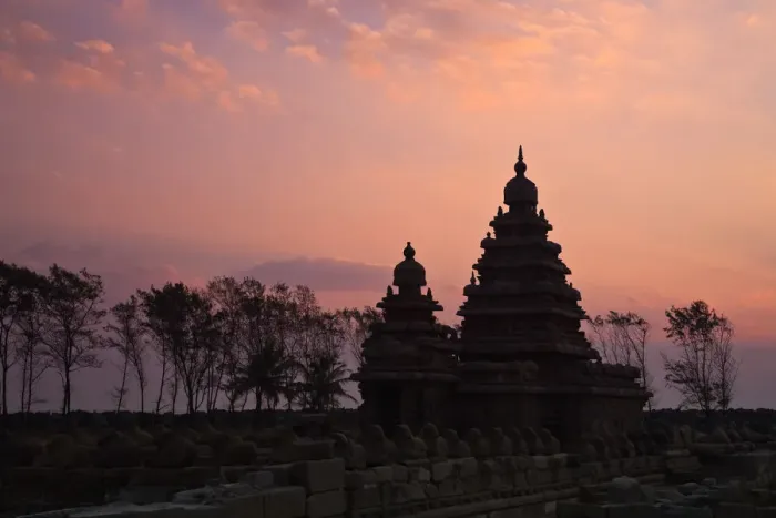 Framed Print : The Shore Temple (UNESCO World Heritage), Mamallapuram, Tamil Nadu, India Framed Print : The Shore Temple (UNESCO World Heritage), Mamallapuram, Tamil Nadu, India